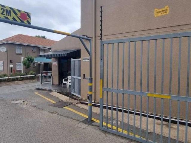 Townhouse for sale in Ekurhuleni, Gauteng