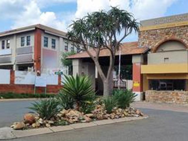 Townhouse for sale in Ekurhuleni, Gauteng