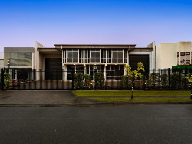 Warehouse for rent in Methul, Queensland
