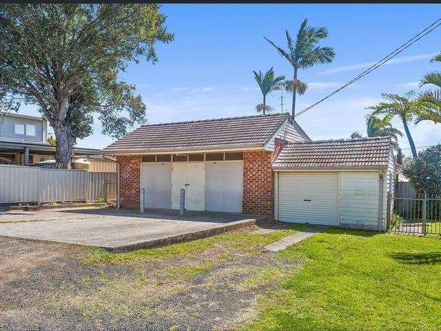 House for rent in Oak Flats Dc, New South Wales