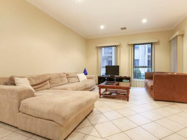Townhouse for rent in Camerons Creek, Victoria