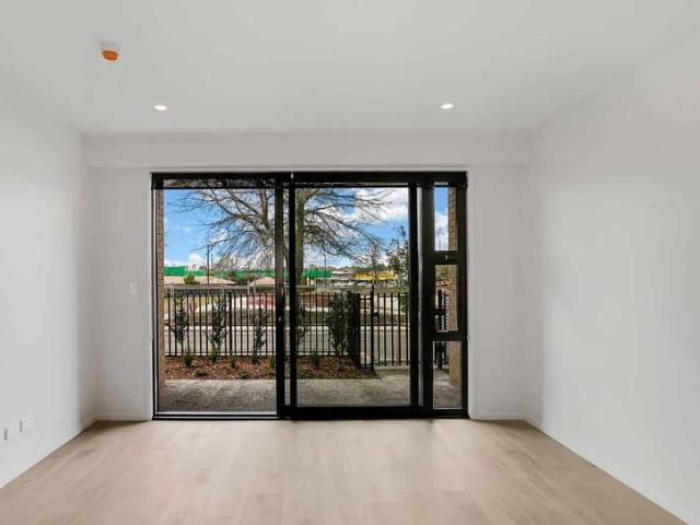 Apartment for rent in Wairau Valley