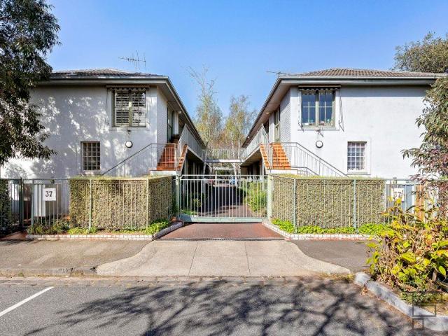 Apartment for sale in Camerons Creek, Victoria