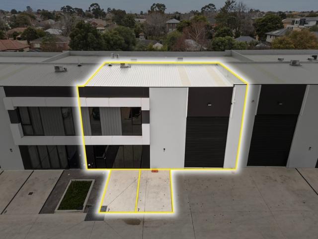 Warehouse for rent in Camerons Creek, Victoria