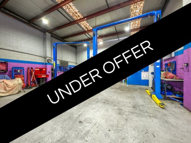 Warehouse for rent in Camerons Creek, Victoria