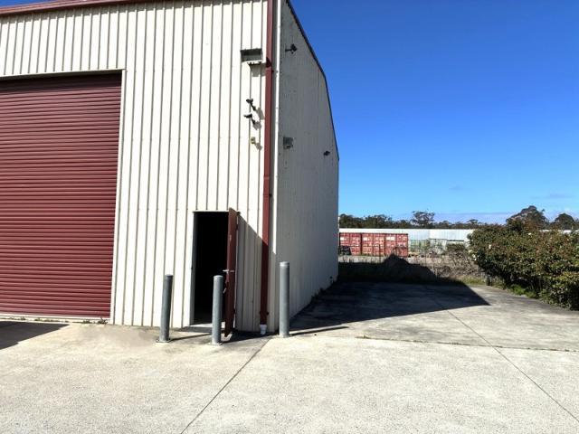 Warehouse for rent in Tuggerah, New South Wales