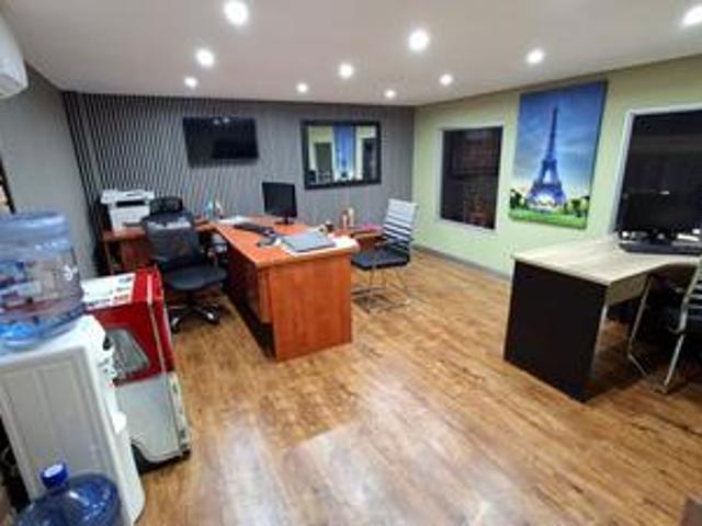 Commercial for rent in UMhlathuze Municipality, Kwazulu-natal