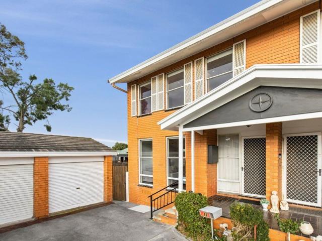 Townhouse for sale in Geelong, Victoria