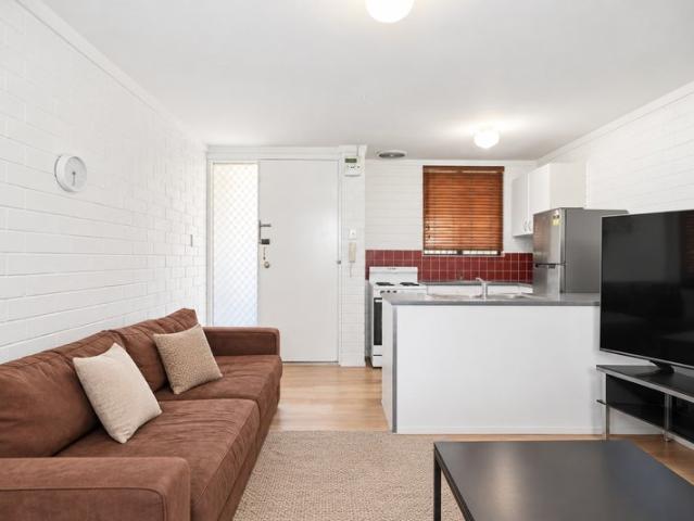 Apartment for sale in Wembley, Town of Cambridge