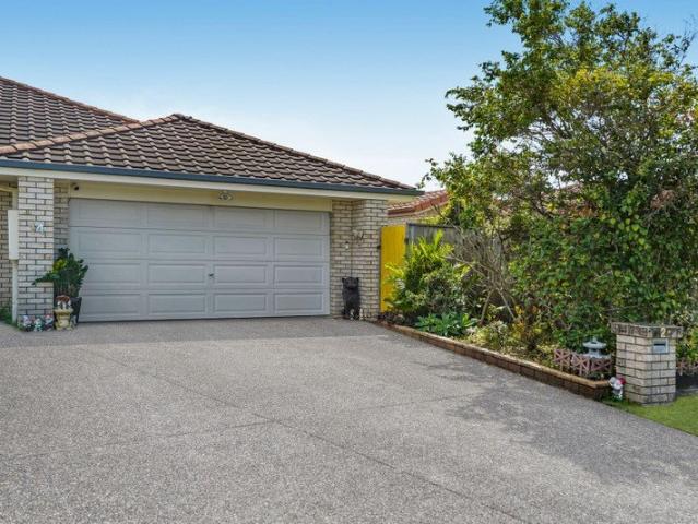 Duplex for sale in Fernbrook, Queensland