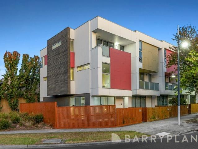 Townhouse for sale in Camerons Creek, Victoria