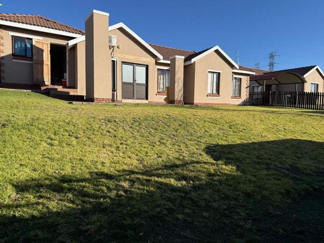 Apartment for sale in Bloemfontein, Free State