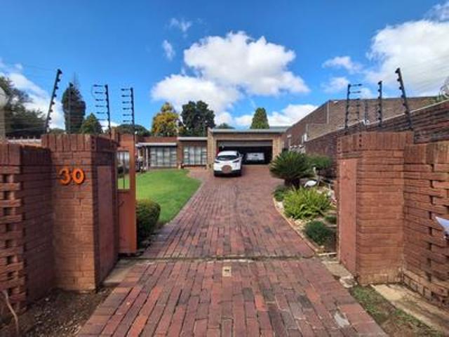 House for sale in Vosloorus, Gauteng