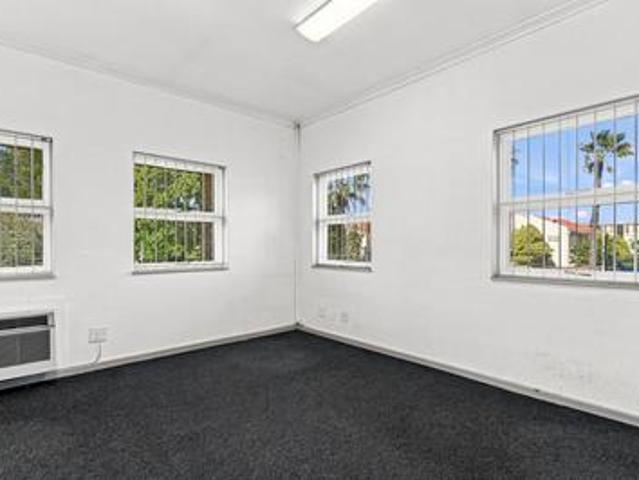 Commercial for rent in Cape Town, Western Cape