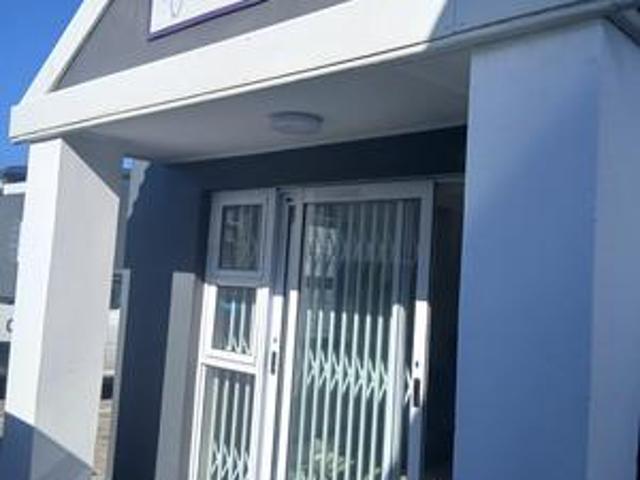 Commercial for rent in Port Elizabeth, Eastern Cape