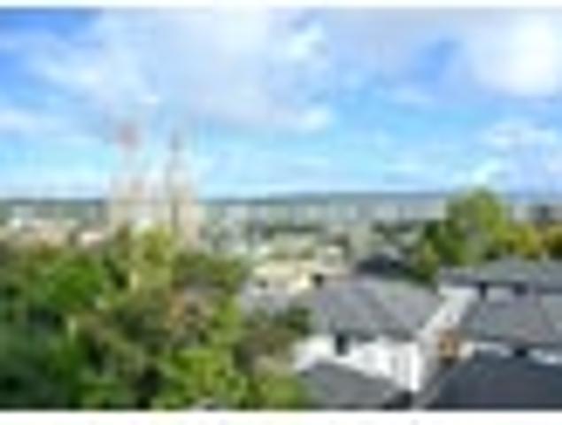 House for sale in New Windsor