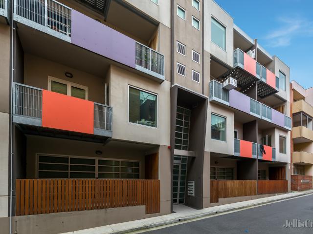 Apartment for rent in North Melbourne