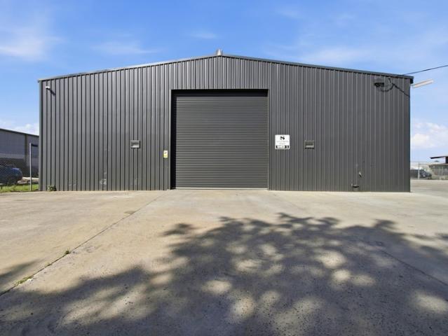 Warehouse for sale in Traralgon East, Victoria