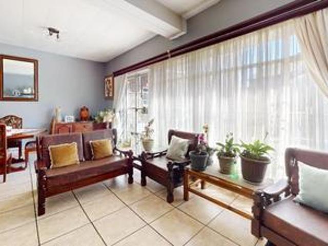 Townhouse for sale in Ekurhuleni, Gauteng