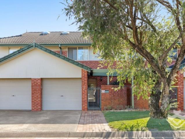Townhouse for sale in Fernbrook, Queensland