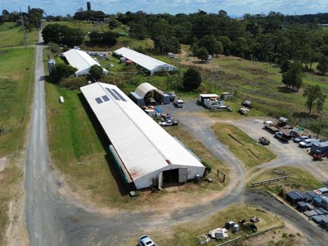 Warehouse for rent in Toombul, Queensland