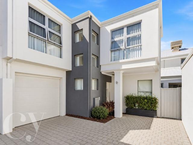 Townhouse for sale in Hamilton Hill, City of Cockburn