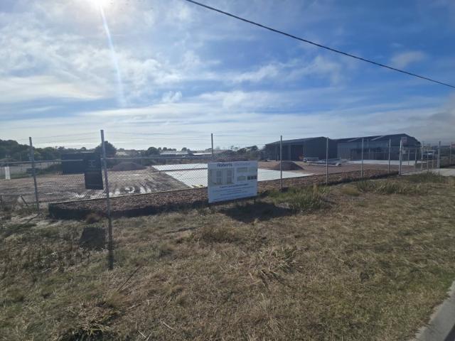 Warehouse for rent in Shearwater, Latrobe
