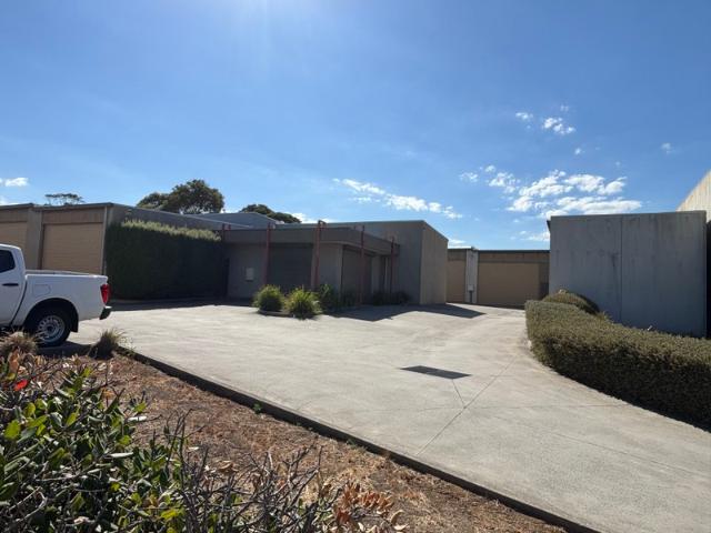 Warehouse for rent in Camerons Creek, Victoria