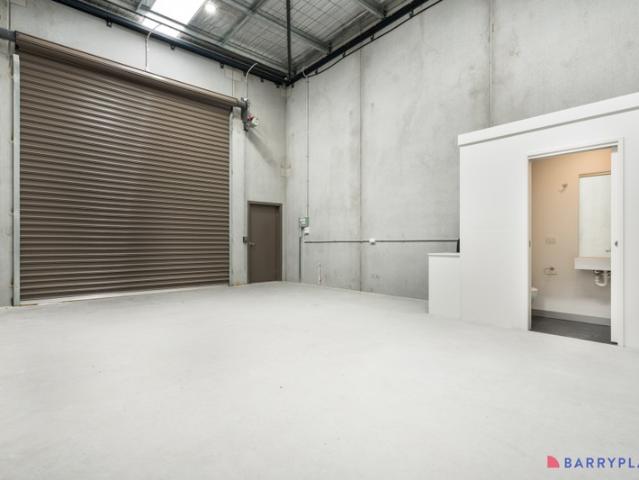 Warehouse for rent in Cowes, Victoria