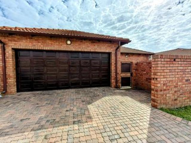 Townhouse for rent in Randburg