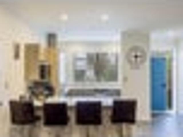 House for sale in Paremoremo