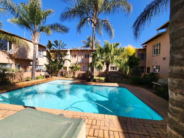 Townhouse for sale in Ekurhuleni, Gauteng