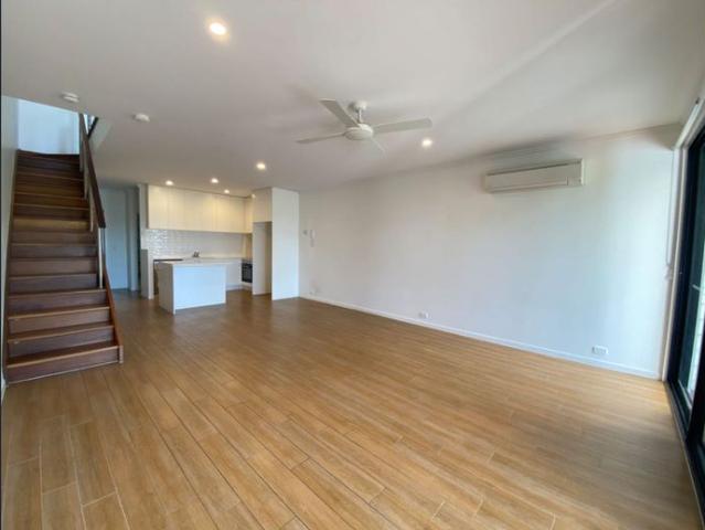 Townhouse for rent in Fernbrook, Queensland