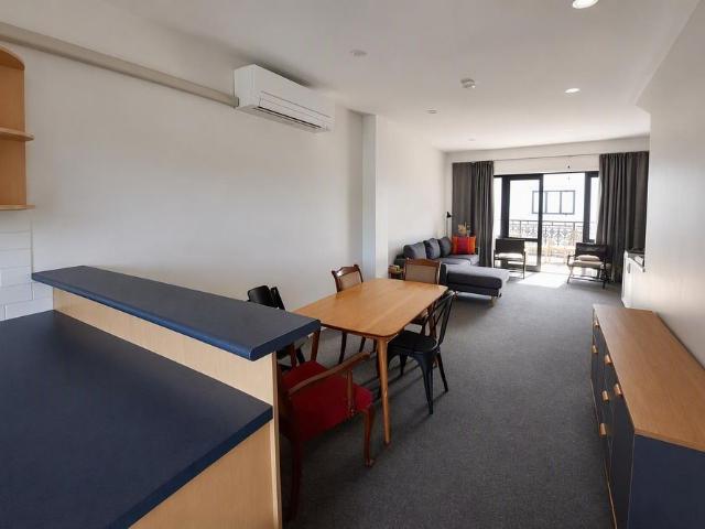 Townhouse for rent in West Lynn, Auckland