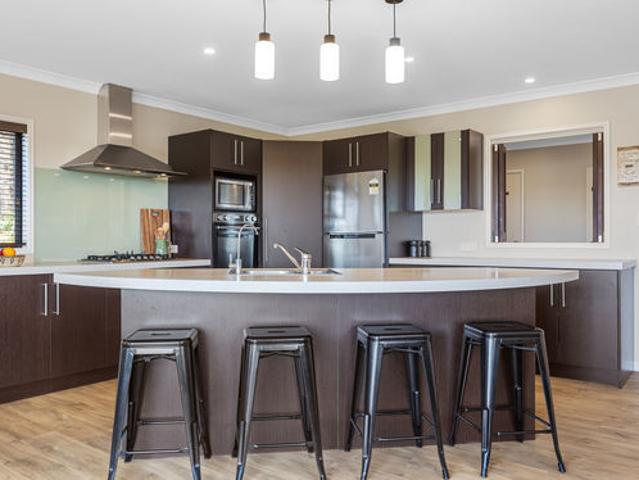 Property for sale in Omokoroa, Bay Of Plenty