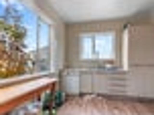 House for sale in Chaslands, Canterbury