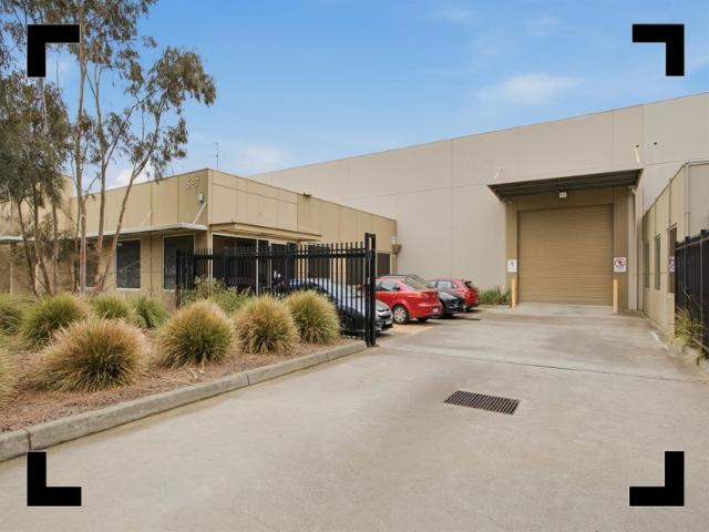 Warehouse for sale in Keysborough, Melbourne