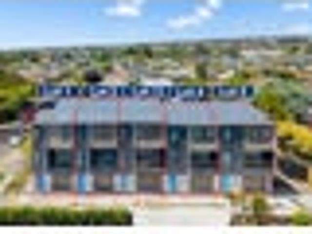Townhouse for sale in Panmure, Oroua County