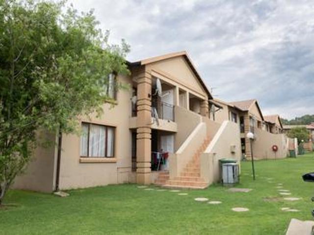 Townhouse for sale in Johannesburg, City of Johannesburg Metropolitan Municipality
