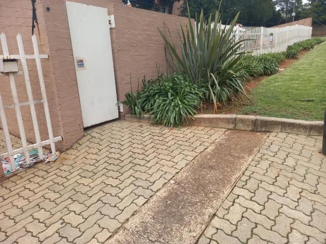 Apartment for sale in Johannesburg, West