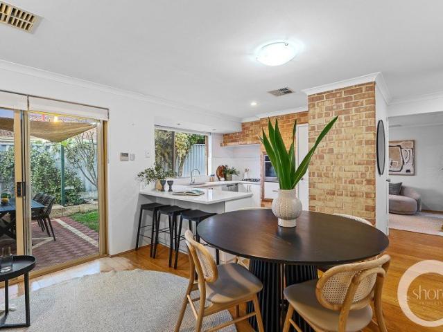 Apartment for sale in Scarborough, City of Stirling