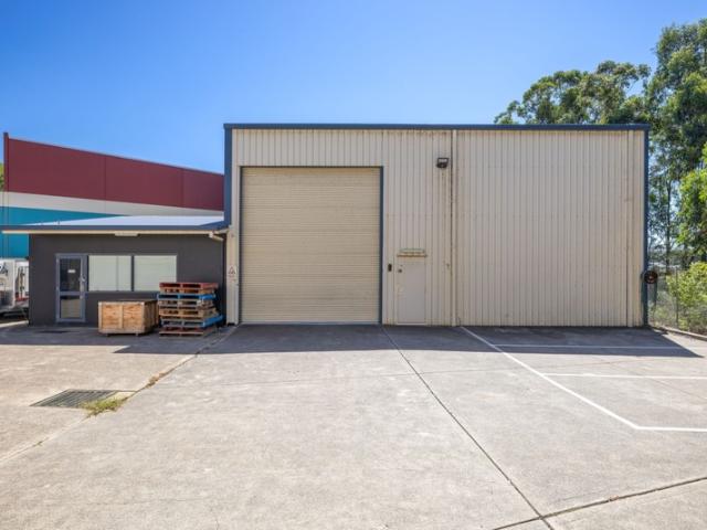 Warehouse for rent in Ambergate, New South Wales