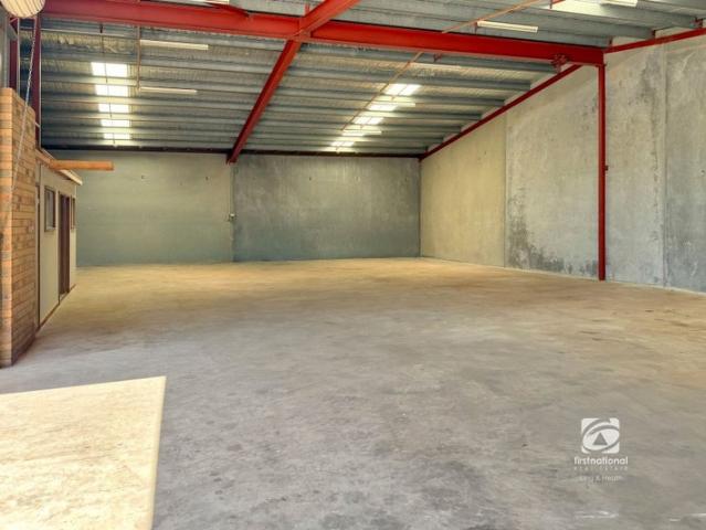 Warehouse for rent in Central Business District, Bairnsdale