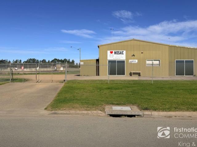 Warehouse for rent in Bairnsdale, Victoria