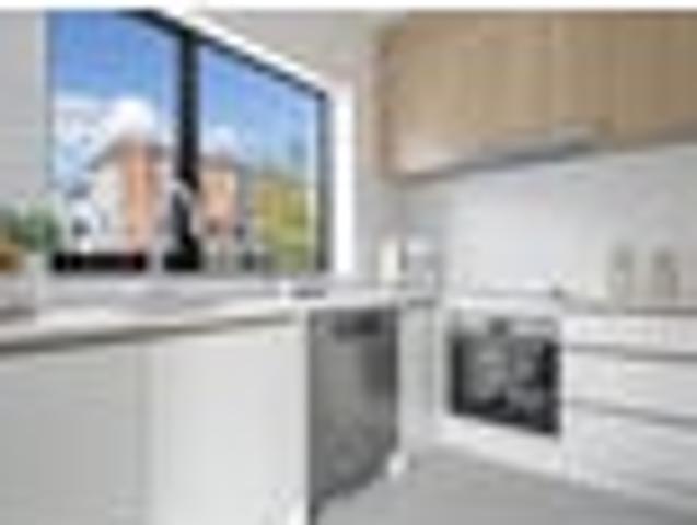 House for sale in Paremoremo