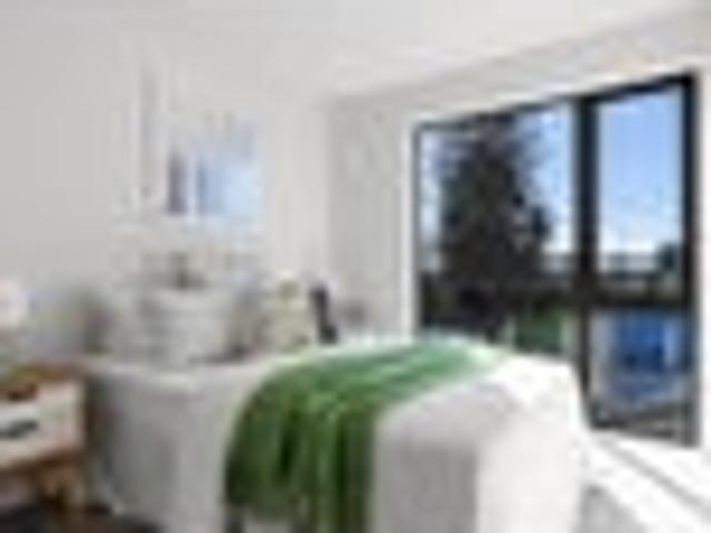 Townhouse for sale in Takapuna