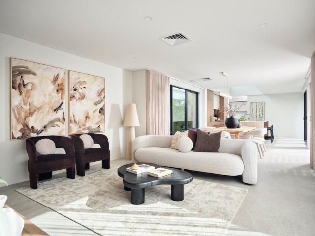 Cottage for sale in Stirling, Western Australia