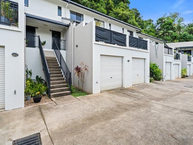 Townhouse for sale in Cairns, Queensland