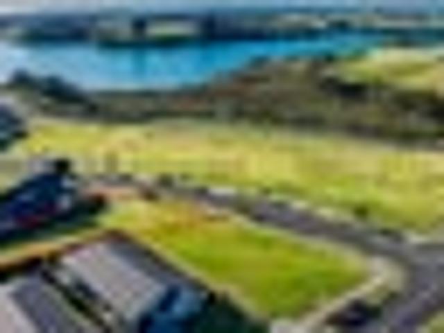 Land for sale in Awhitu, Oroua County