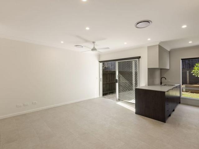 Townhouse for rent in Toombul, Queensland